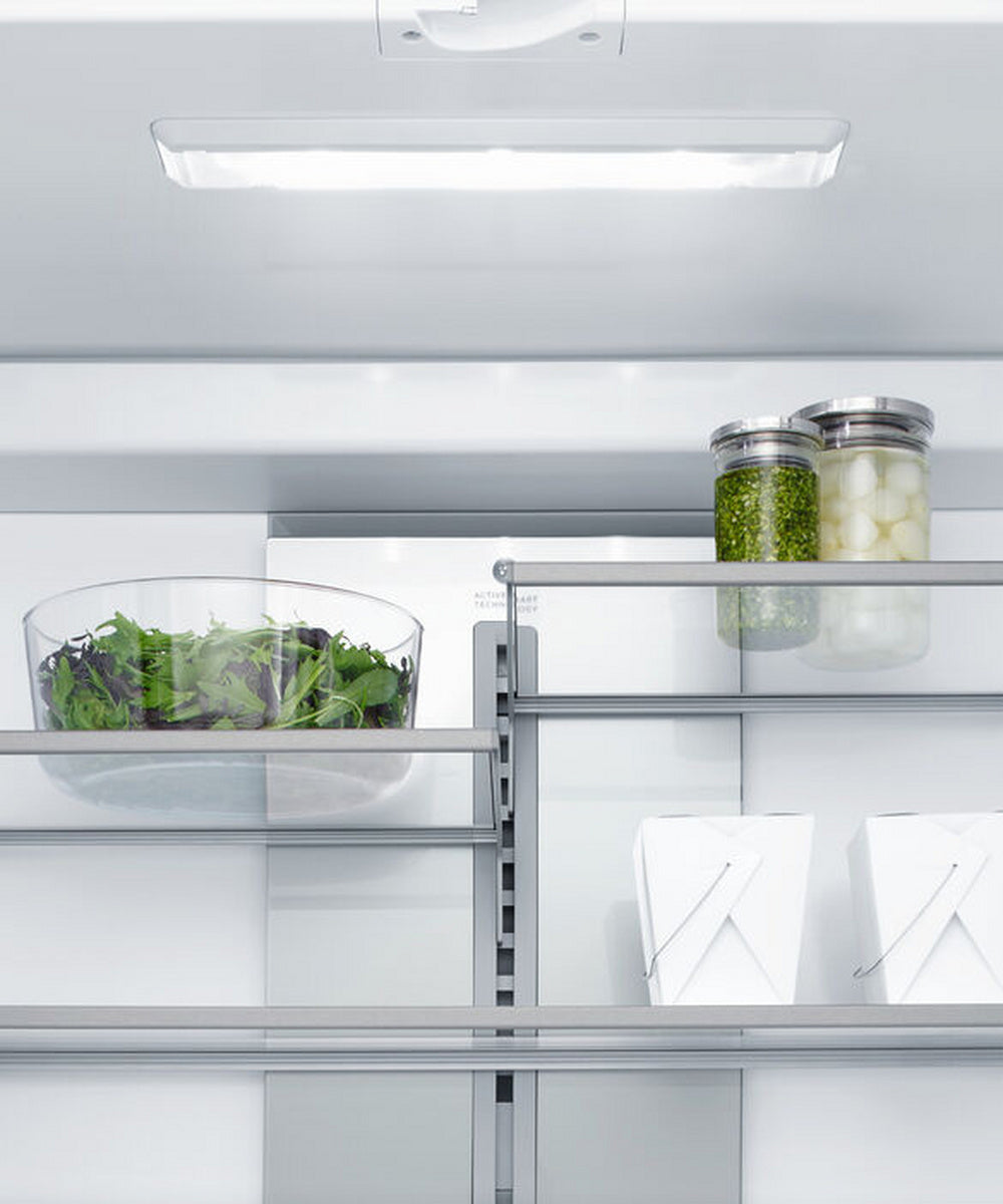 Fisher and Paykel RS90AU3 Series 7 Integrated Frost Free American Fridge Freezer