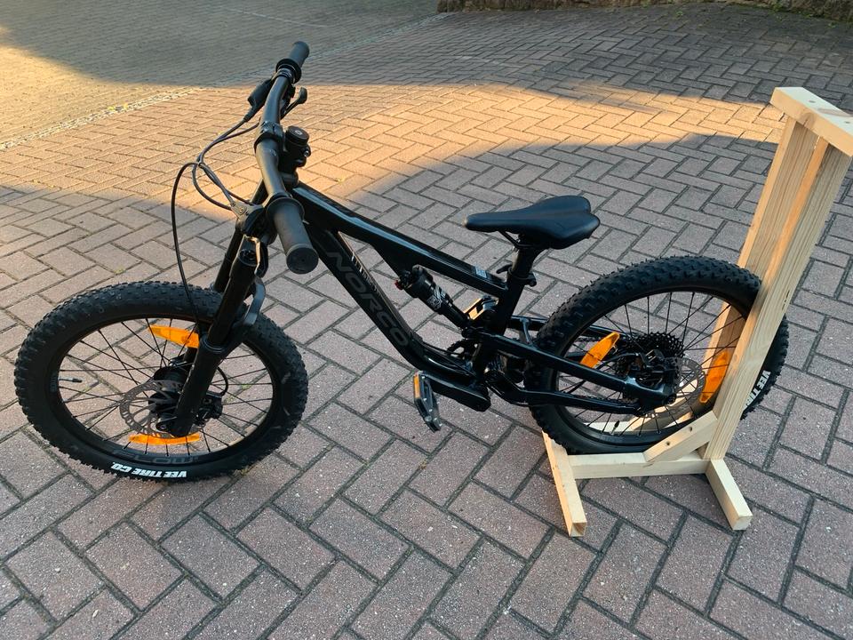 Norco Fluid FS 20 inch Kids Full Suspension Mountain Bike 2023/2024