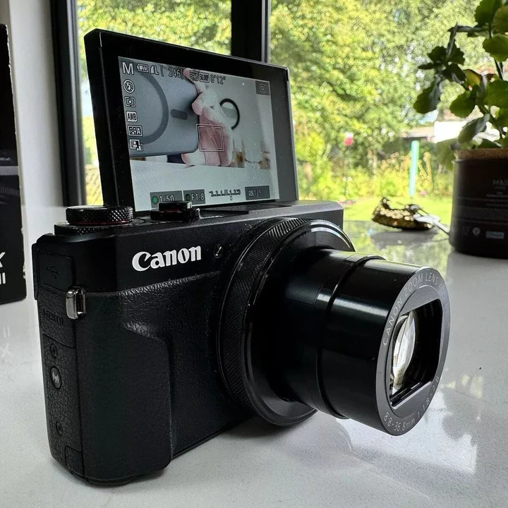 Canon PowerShot G7X Mark III with 4.2x Optical Zoom Lens Digital Camera