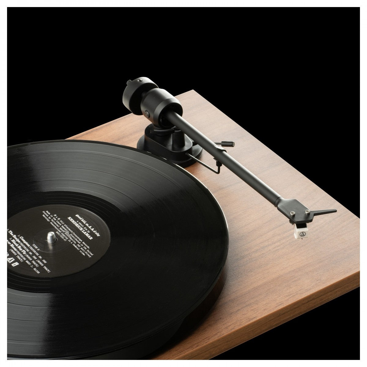 Pro-Ject E1 Plug & Play Standard Turntable - Walnut
