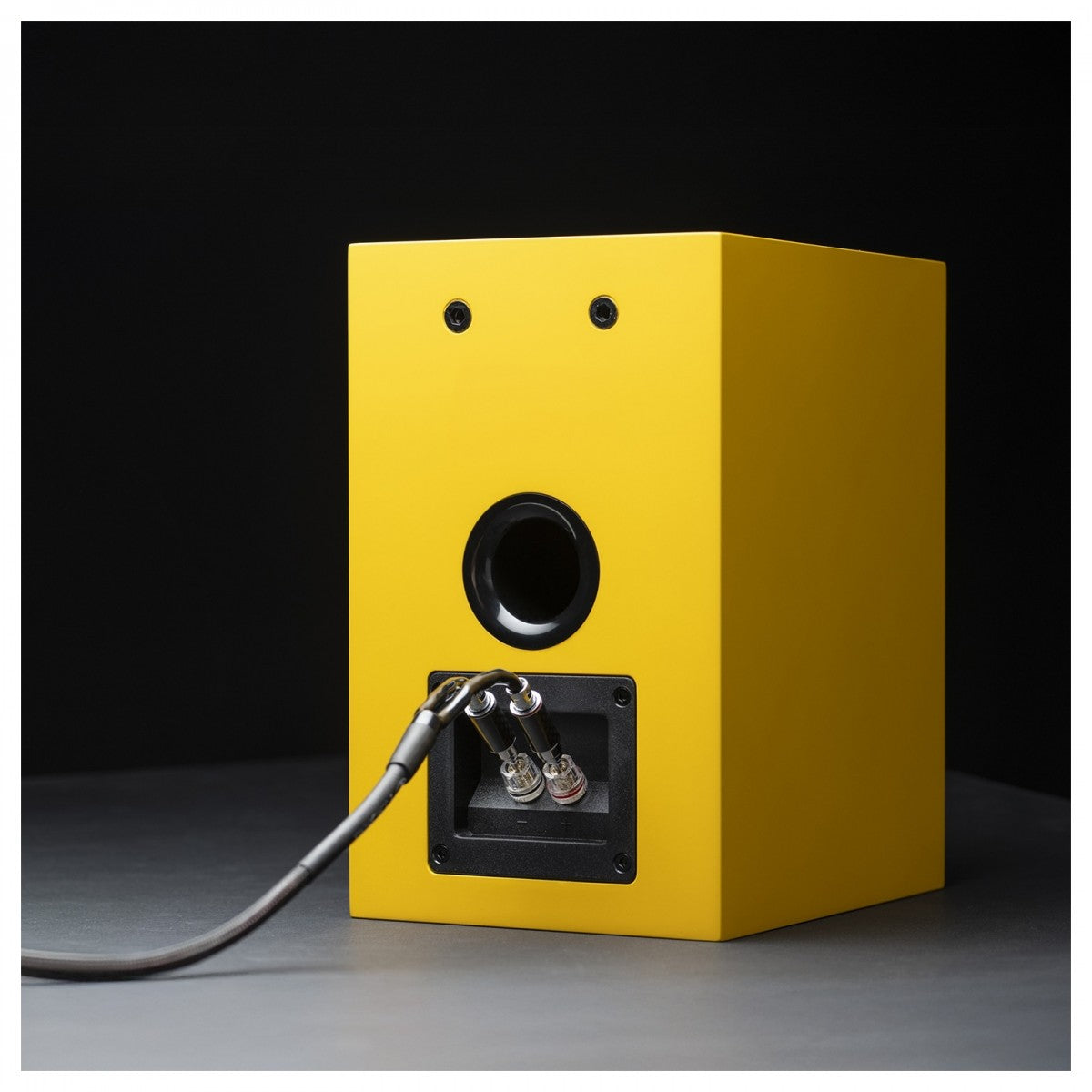 Pro-Ject Speaker Box 5 E Carbon Bookshelf Speakers Pair Walnut