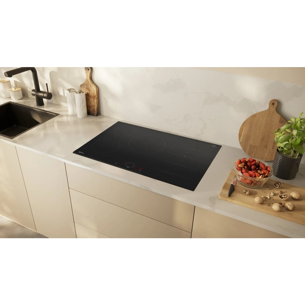 Neff T68FHV4L0KIT N70 80cm TwistTouch Induction Hob with Pan Set Black