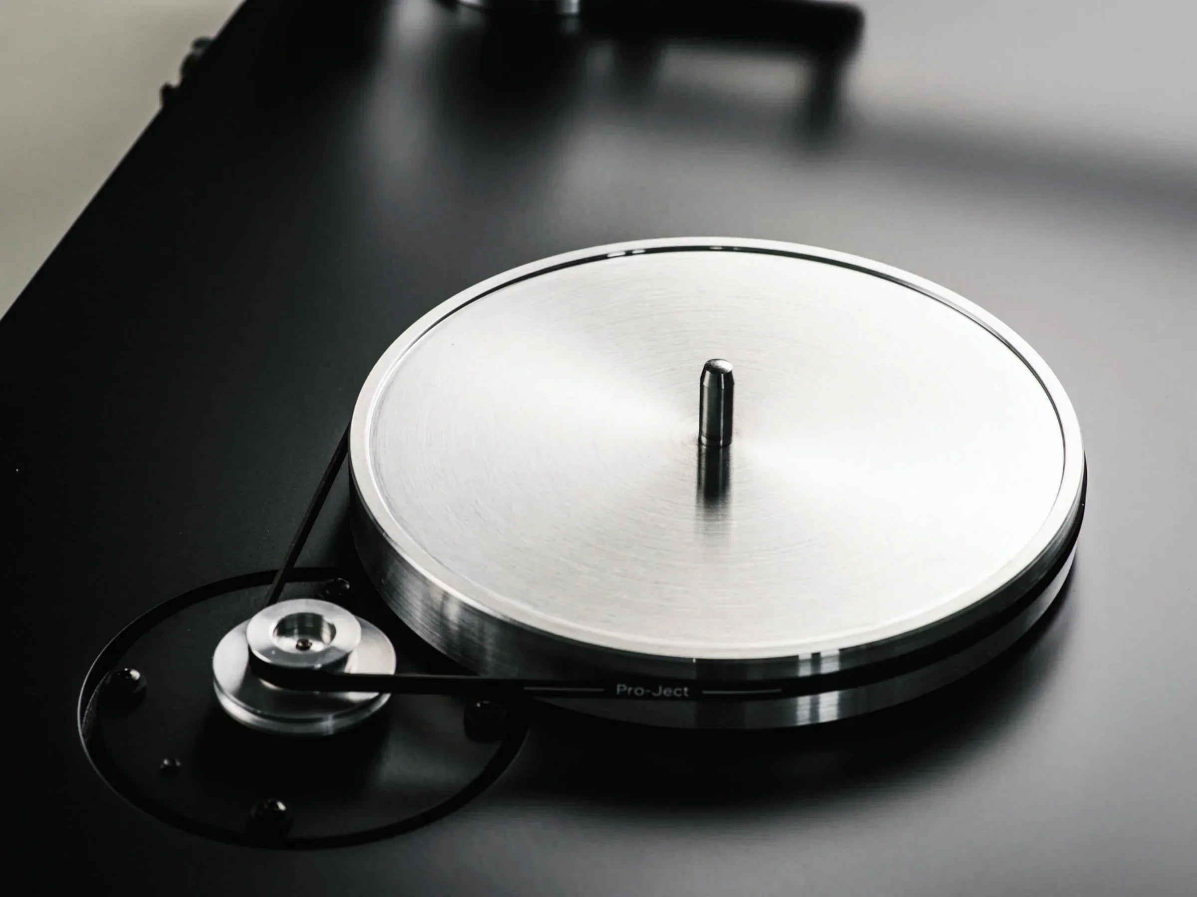 Pro-Ject Debut Reference 10 Flagship Premium Turntable - Satin Black
