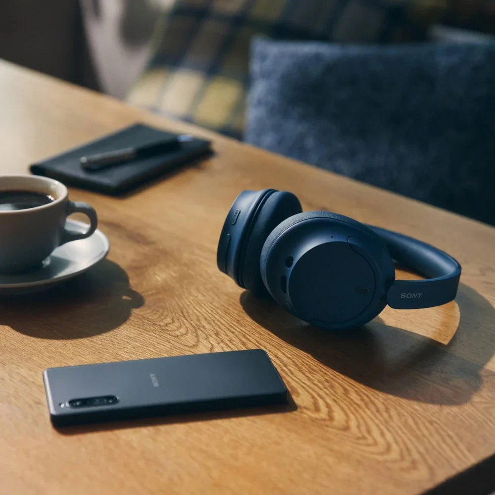 Sony PS-LX3BT Wireless Bluetooth Turntable with WH-CH720N Wireless Noise Cancelling Headphones - Black