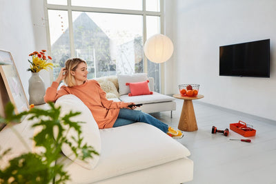 Vogels Quick TVM 1415 Tilting TV Wall Mount for TVs from 32 to 65 inches - Ex-Display Clearance
